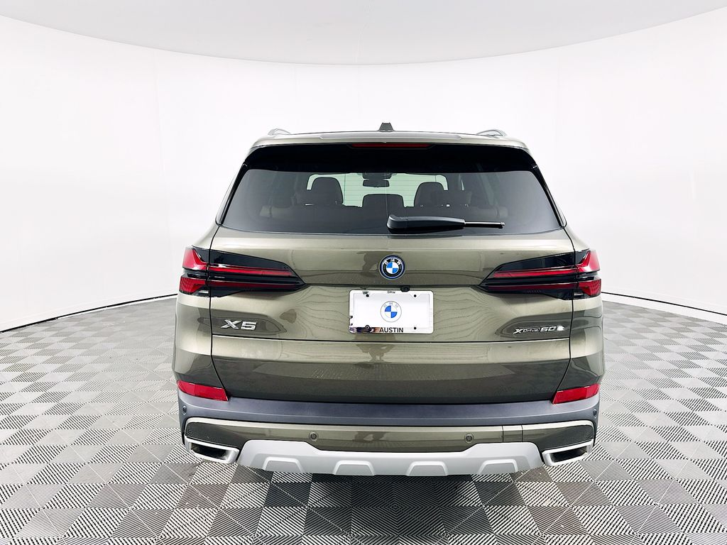 2026 BMW X5 xDrive50e 6