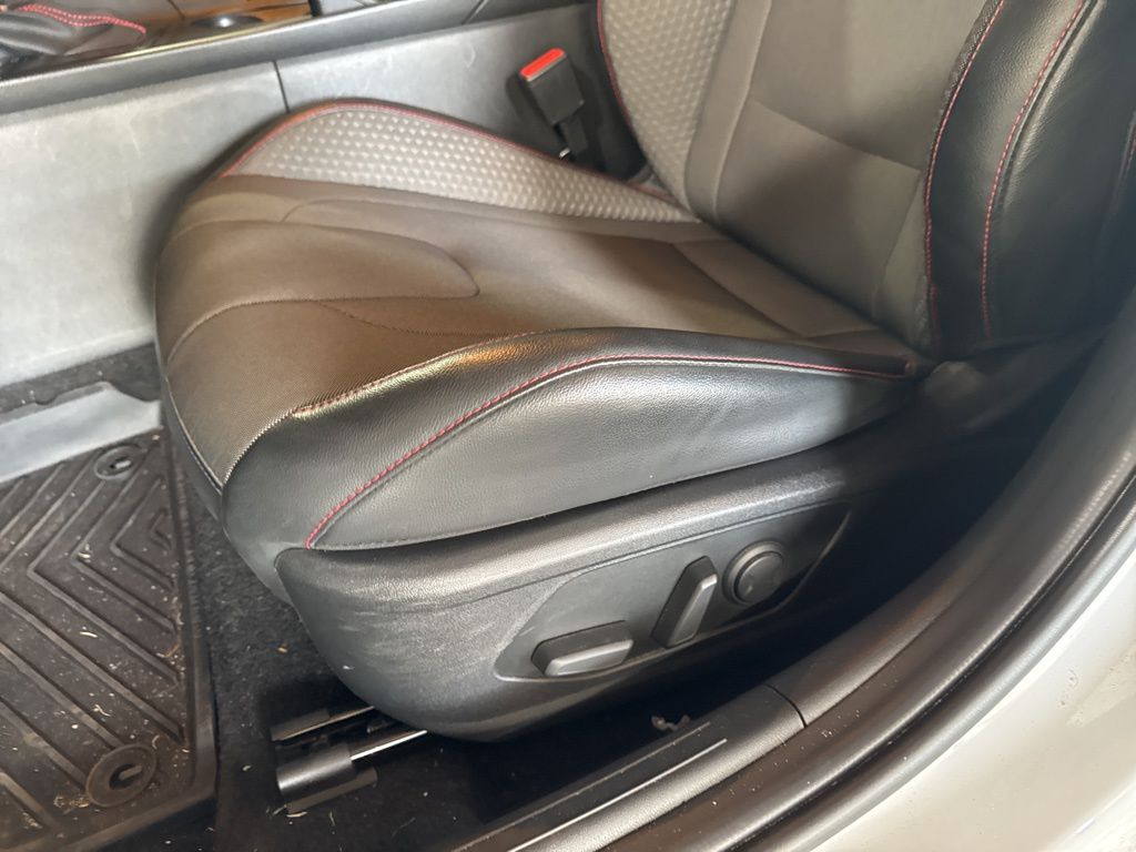 Thumbnail: 2024 Hyundai Elantra - 26