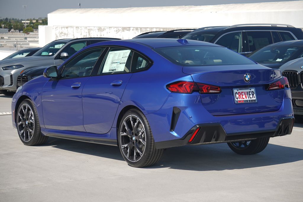 Thumbnail: 2026 BMW 2 Series - 7