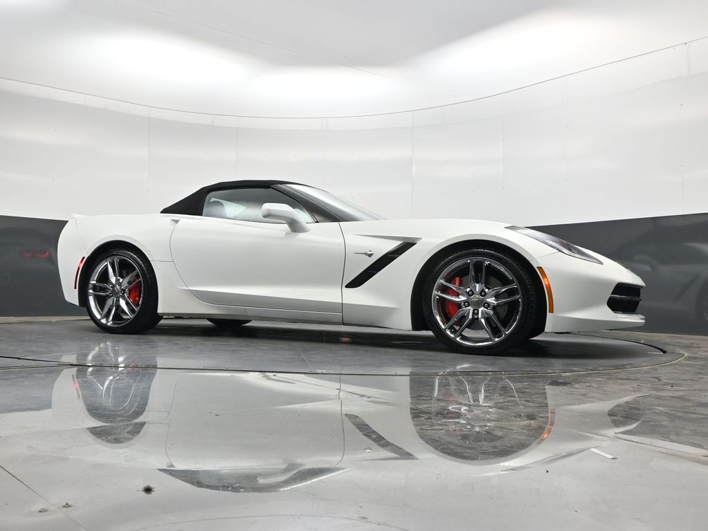 Used 2014 White Chevrolet Z51 image 21