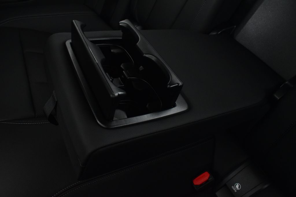 Thumbnail: 2022 BMW 4 Series - 28