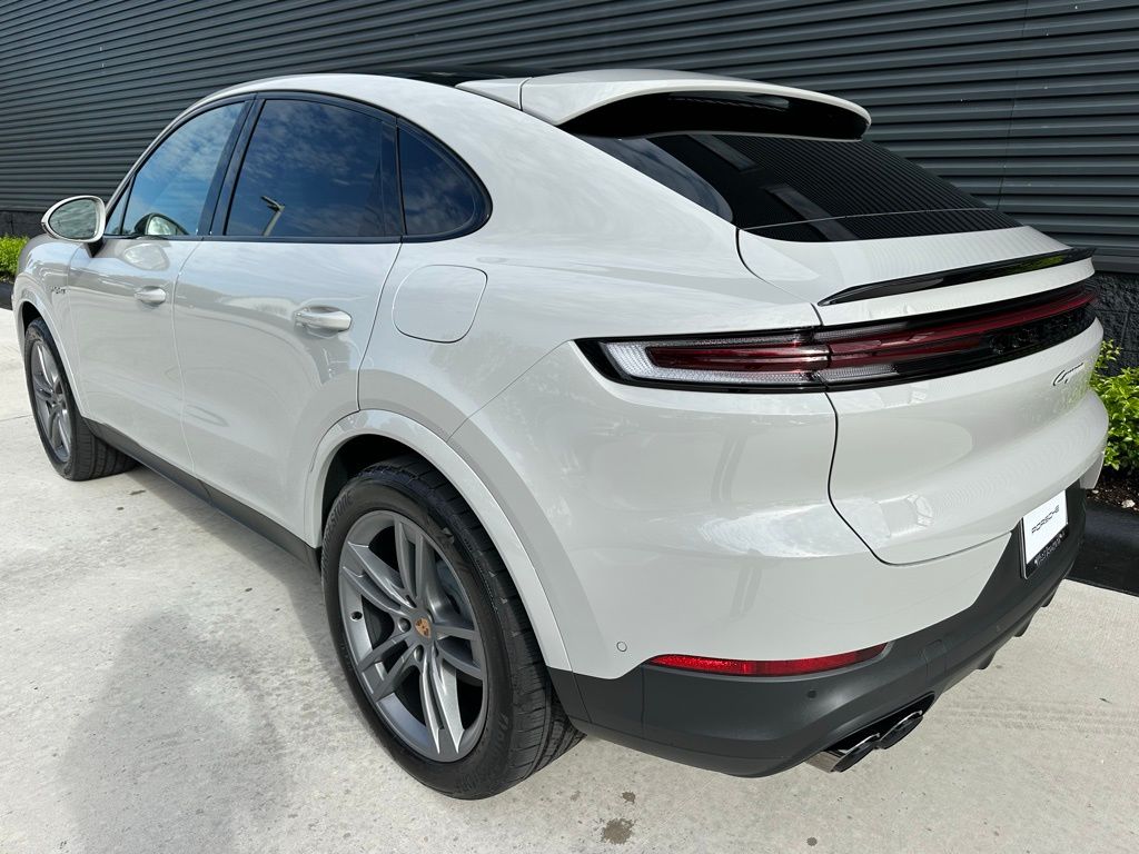 Thumbnail: 2026 Porsche  - 3