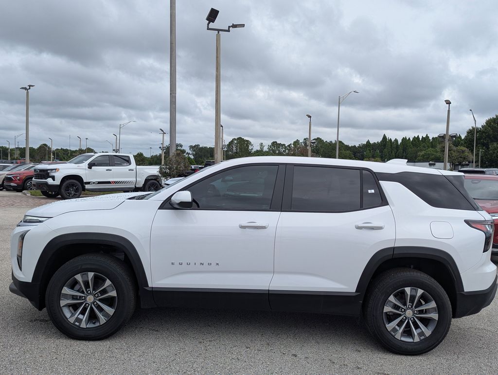 new 2026 Chevrolet Equinox car, priced at $27,995