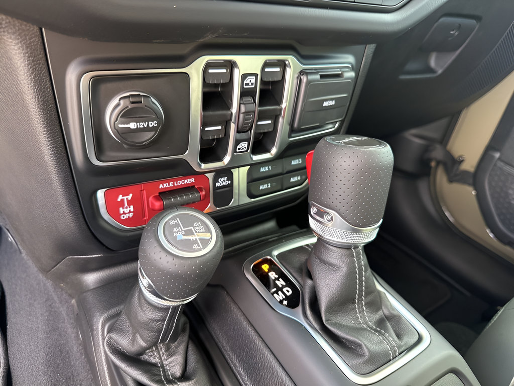 New Car 2025 Jeep Gladiator  Mojave For Sale Under $60,000 In Austin, Texas