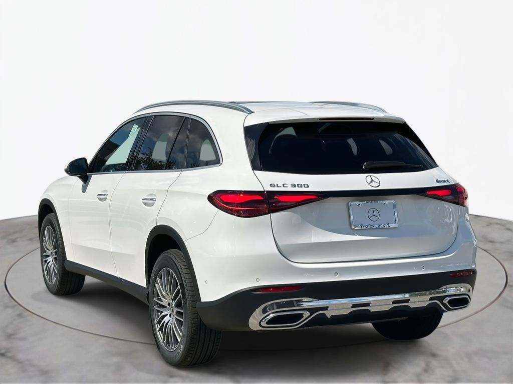 2025 Mercedes-Benz GLC 300 6