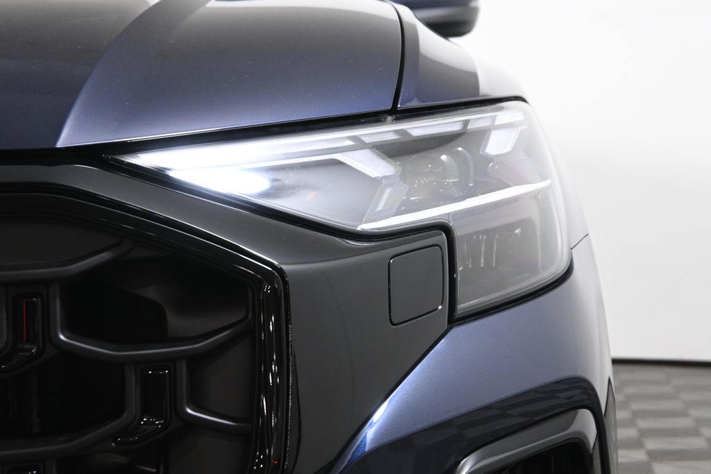 Thumbnail: 2026 Audi Q8 - 11