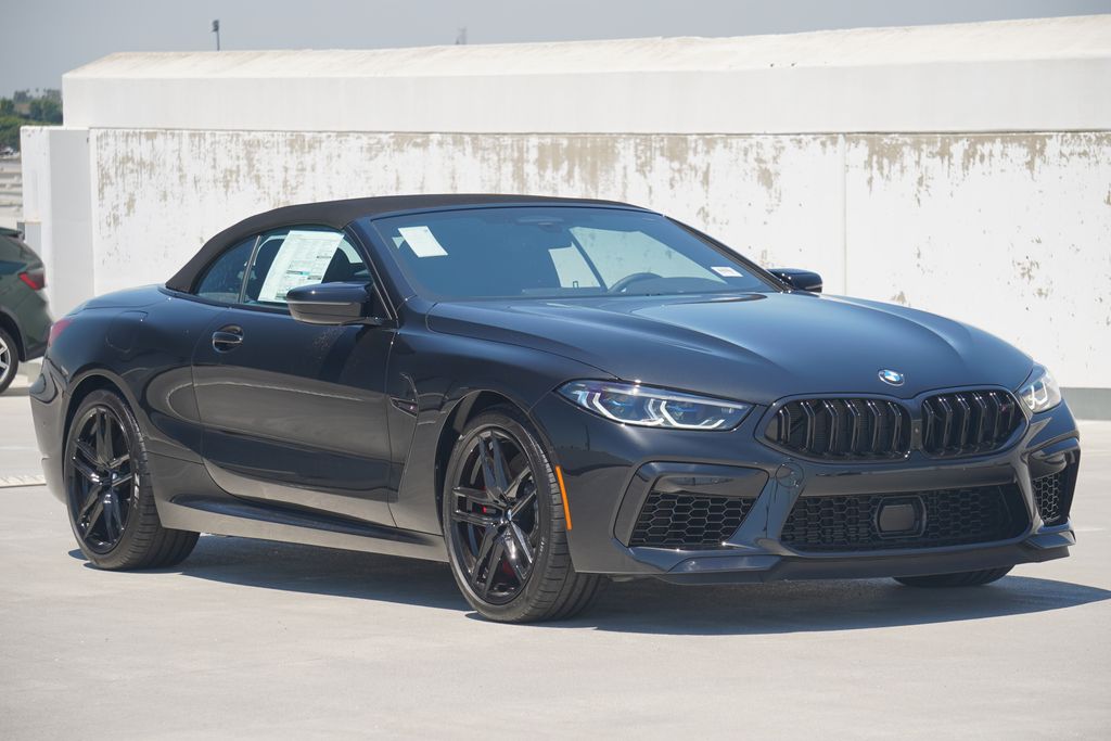 Thumbnail: 2025 BMW M8 - 4