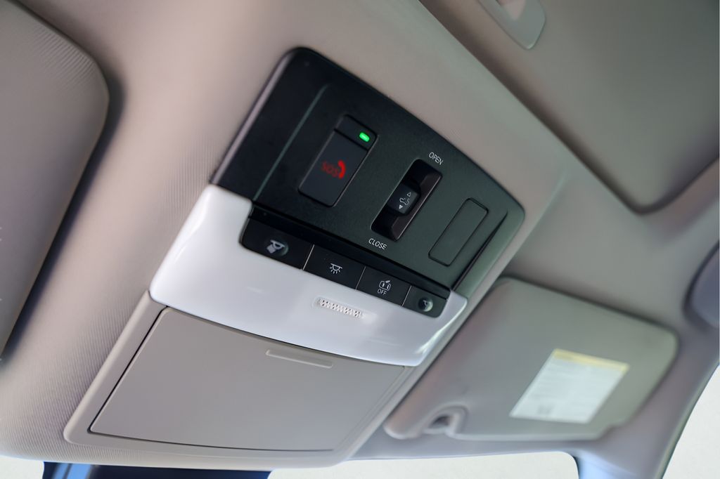 Used Car 2024 Nissan Altima  2.5 Sr For Sale Under $25,000 In Austin, Texas