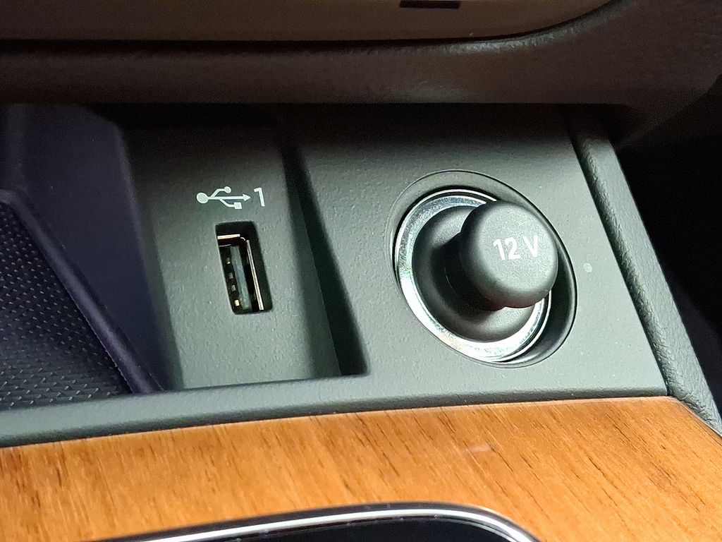 Thumbnail: 2023 Audi Q5 - 24