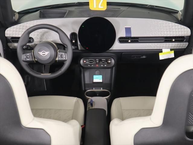 Thumbnail: 2026 MINI Cooper - 19