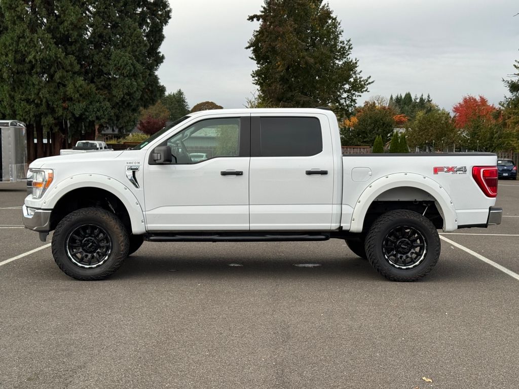 2022 Ford F-150 XLT photo 2