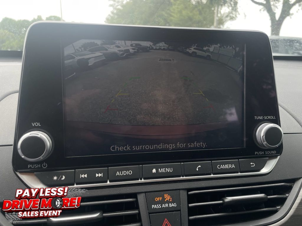 Used 2025 Nissan Altima Sedan