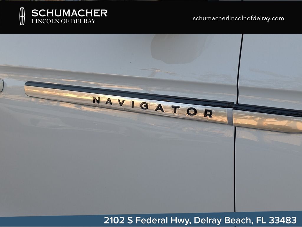new 2026 Lincoln Navigator L car, priced at $98,640