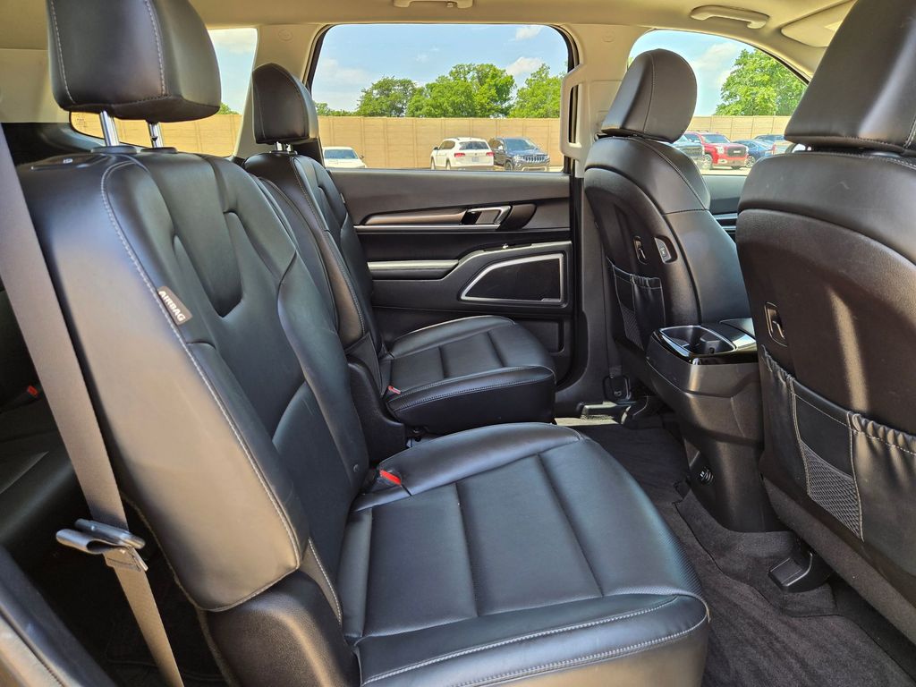 Used 2025 Kia Telluride SUV