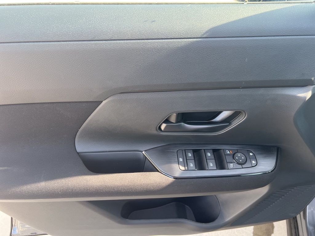 2025 Gun Metallic Nissan Kicks S FWD SUV