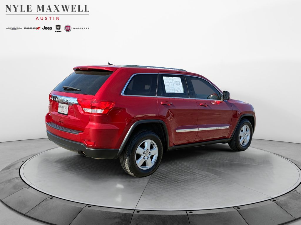 Used Car 2011 Jeep Grand Cherokee  Laredo For Sale Under $10,000 In Austin, Texas