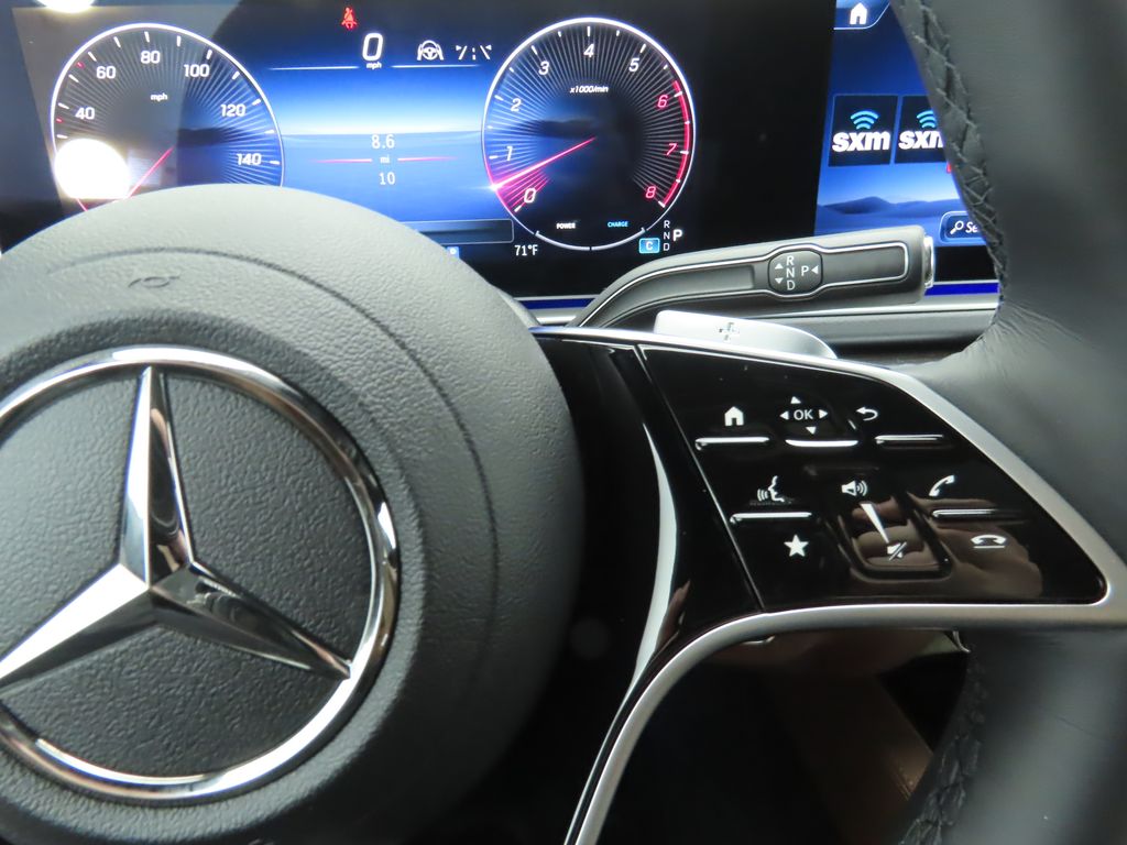 Thumbnail: 2026 Mercedes-Benz GLE - 12