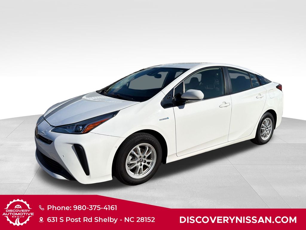 2019 Toyota Prius LE