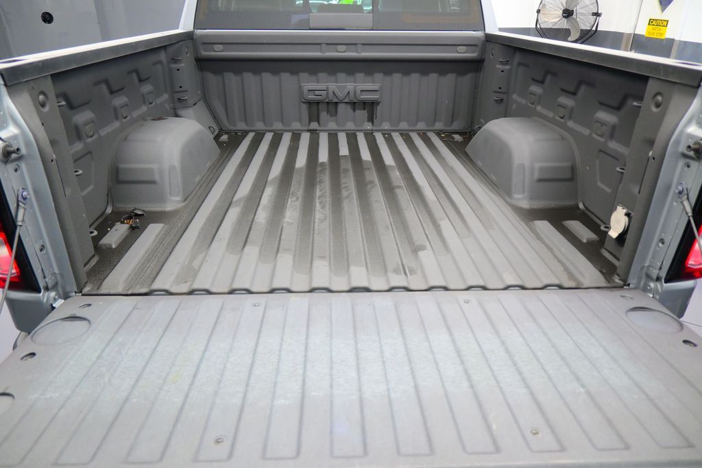 Used 2024 Sterling Metallic GMC Elevation image 43