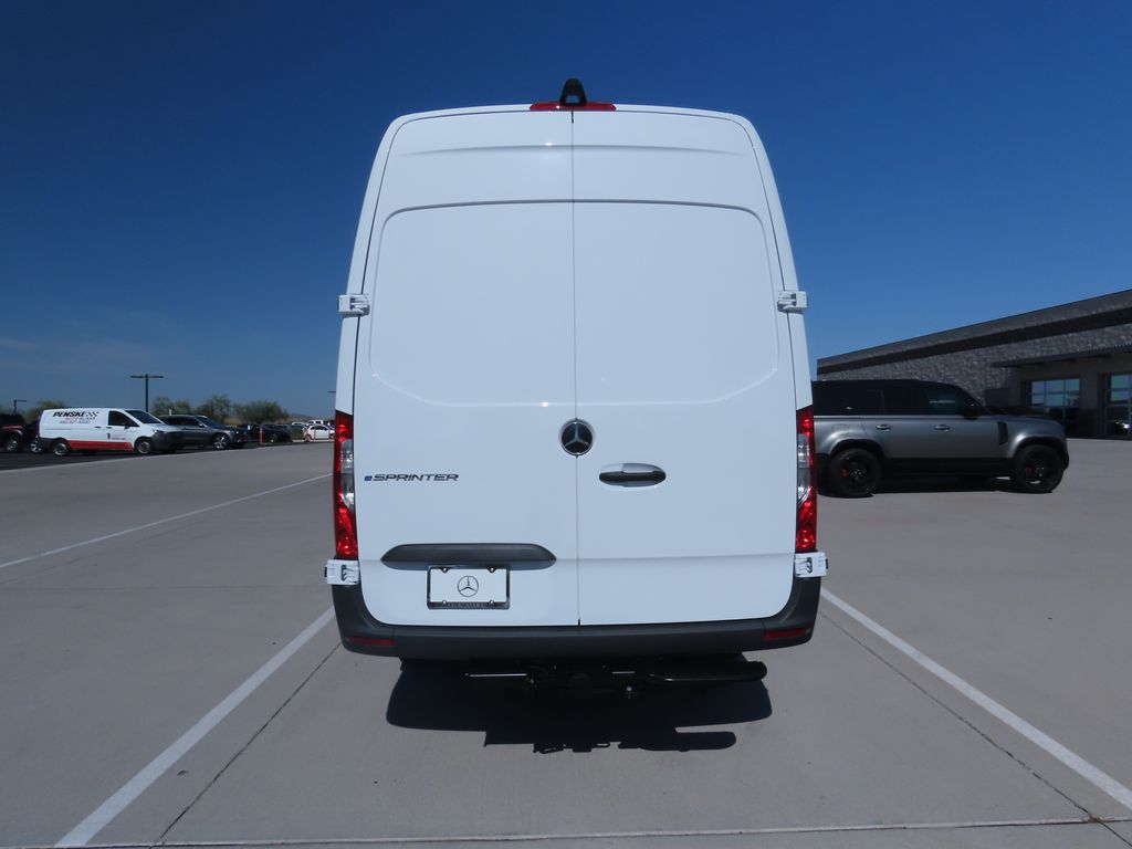 2024 Mercedes-Benz Sprinter 2500 6