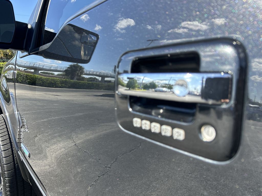 Thumbnail: 2014 Ford F-150 - 29
