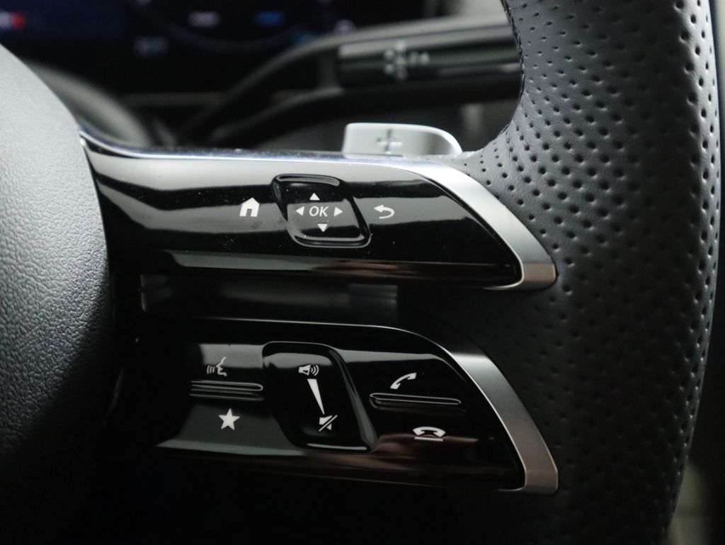 Thumbnail: 2026 Mercedes-Benz GLC - 13