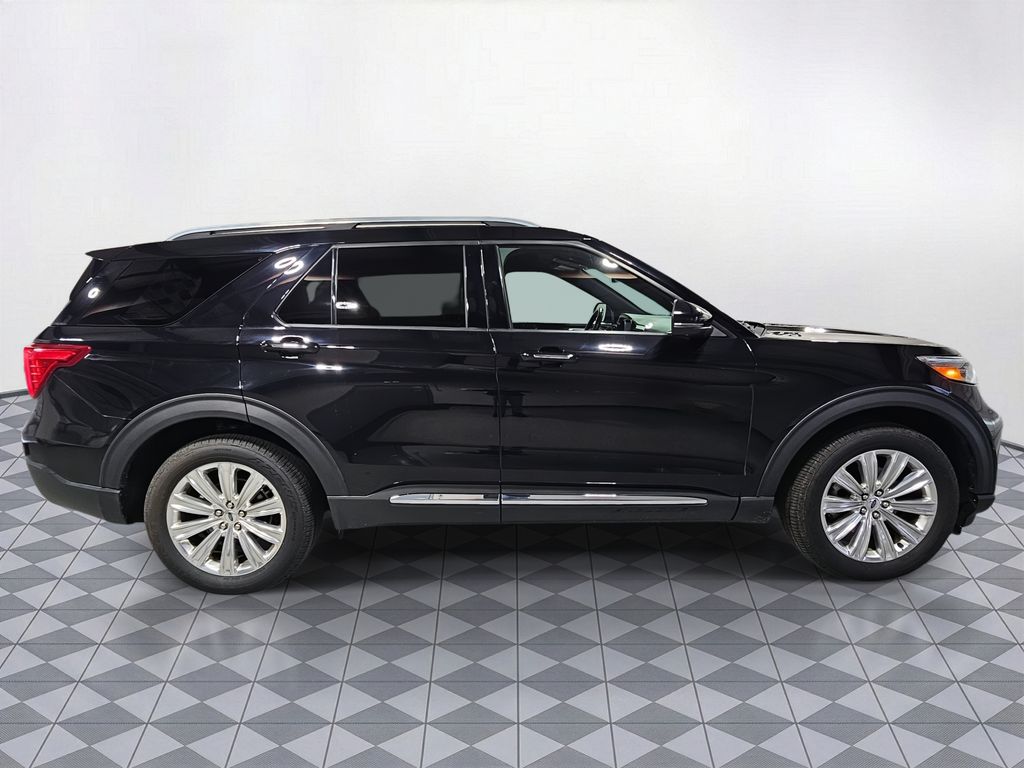 Used 2020 Black Ford Limited image 11