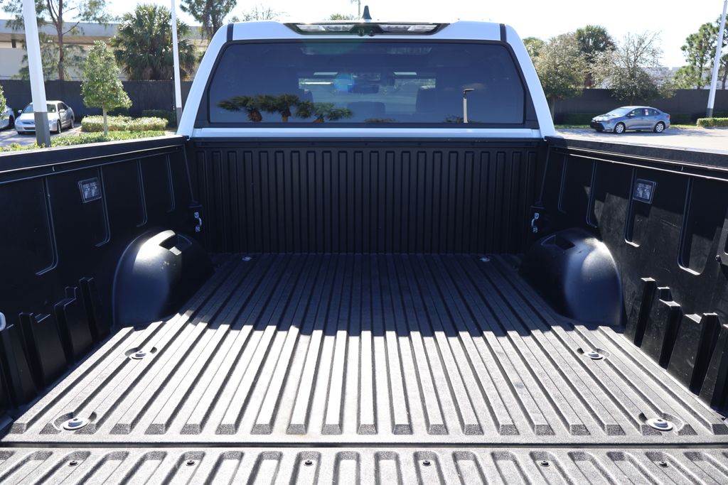 Thumbnail: 2025 Toyota Tundra - 22