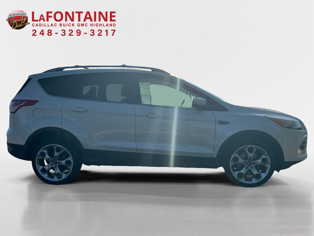 2013 Ford Escape Titanium 8