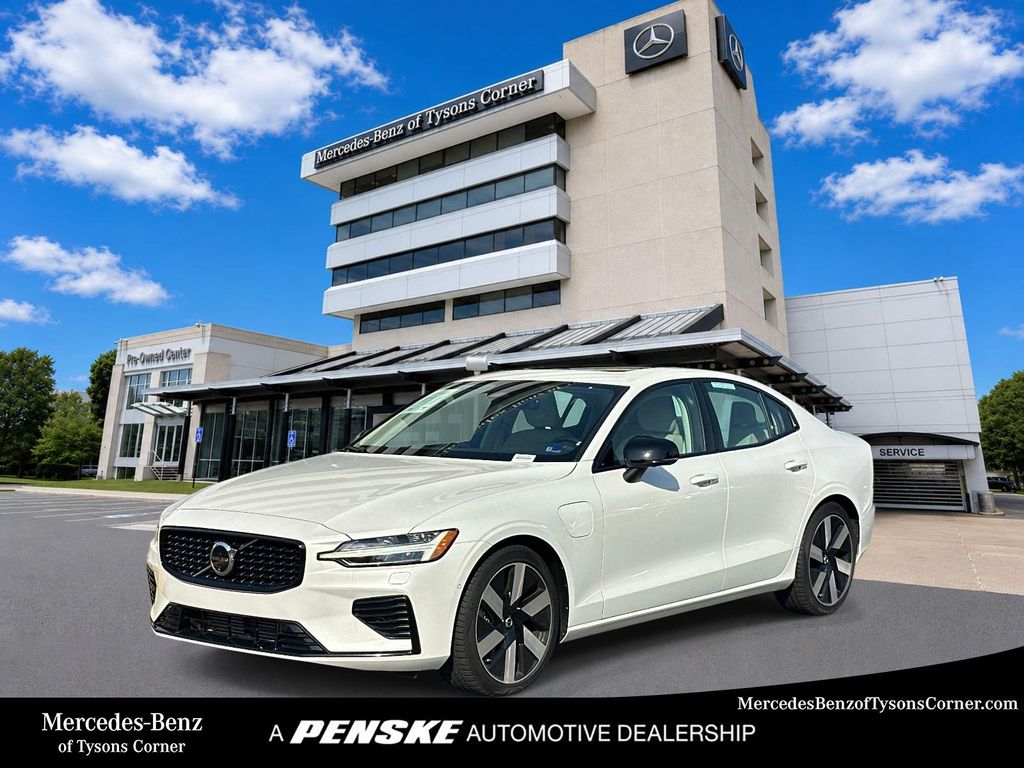 2024 Volvo S60 T8 Plus -
                  Vienna, VA