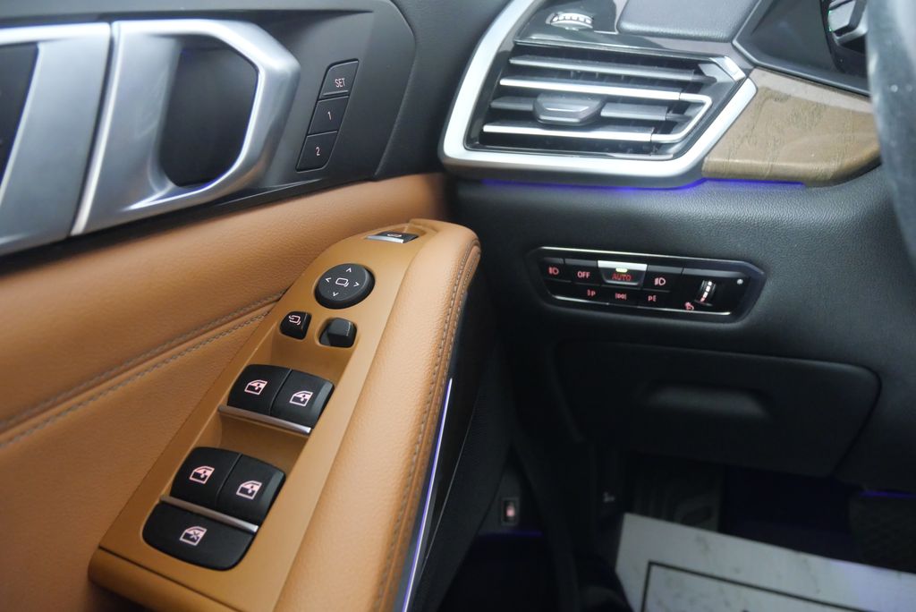 2021 BMW X5 xDrive45e 19