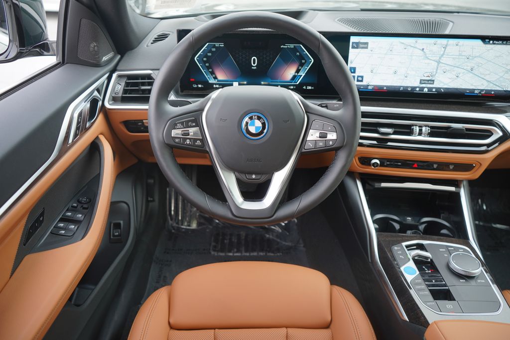 2024 BMW i4 xDrive40 16