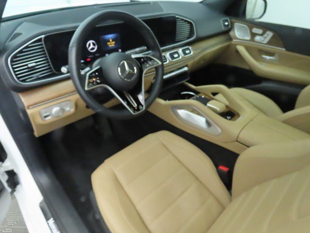 Thumbnail: 2025 Mercedes-Benz GLE - 9