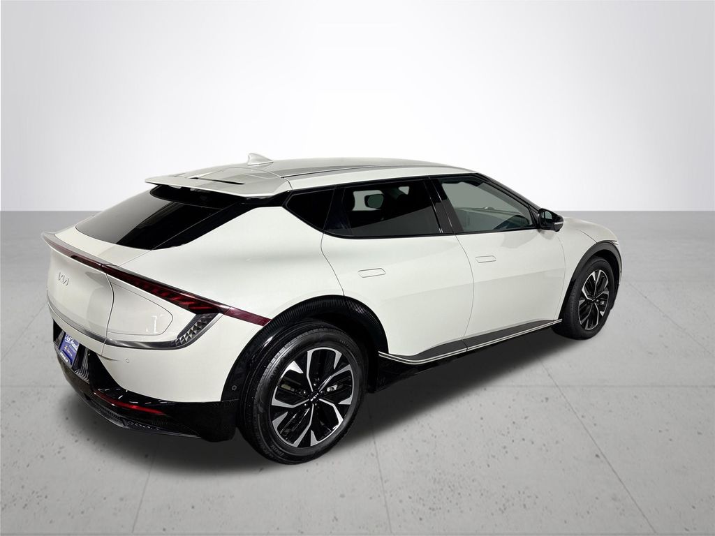 2022 Kia EV6 Wind