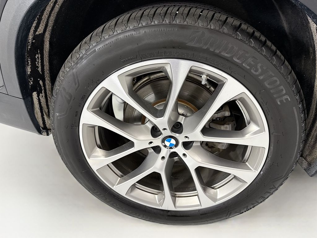 Thumbnail: 2019 BMW X5 - 32
