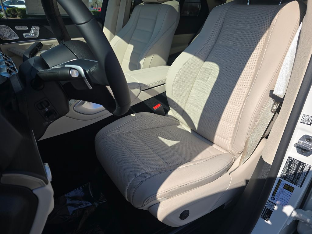 New 2026 White Mercedes-Benz GLE 350 image 25