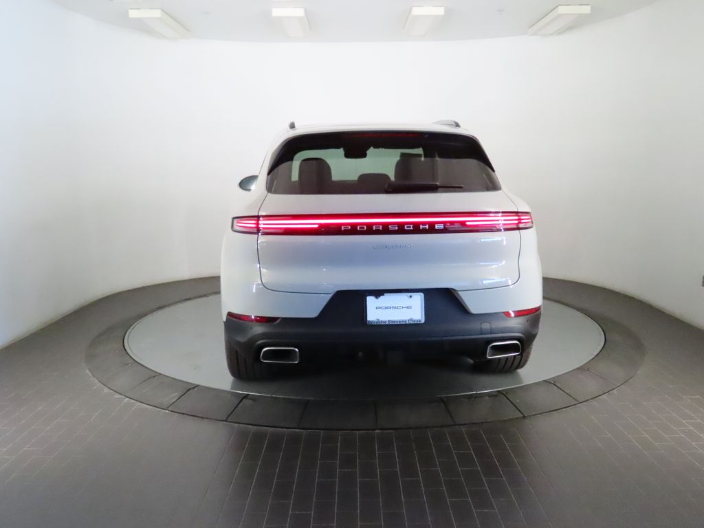 Thumbnail: 2026 Porsche Cayenne - 6