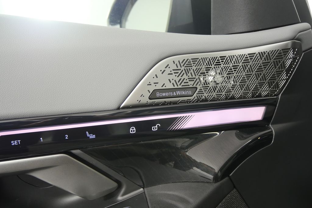 Thumbnail: 2024 BMW i5 - 10