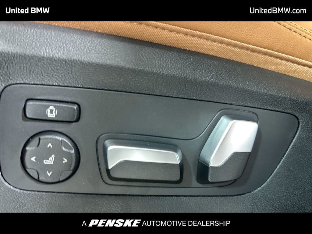 Thumbnail: 2026 BMW X5 - 12