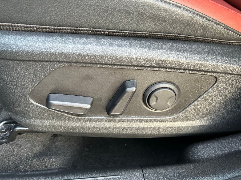 2025 Kia Sportage SX Prestige 16