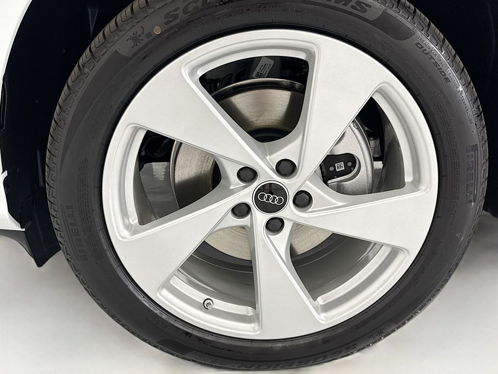 Thumbnail: 2026 Audi Q5 - 29