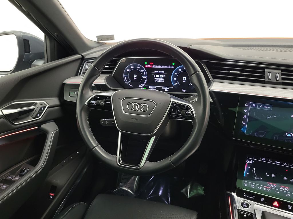 Thumbnail: 2024 Audi Q8 e-tron - 19