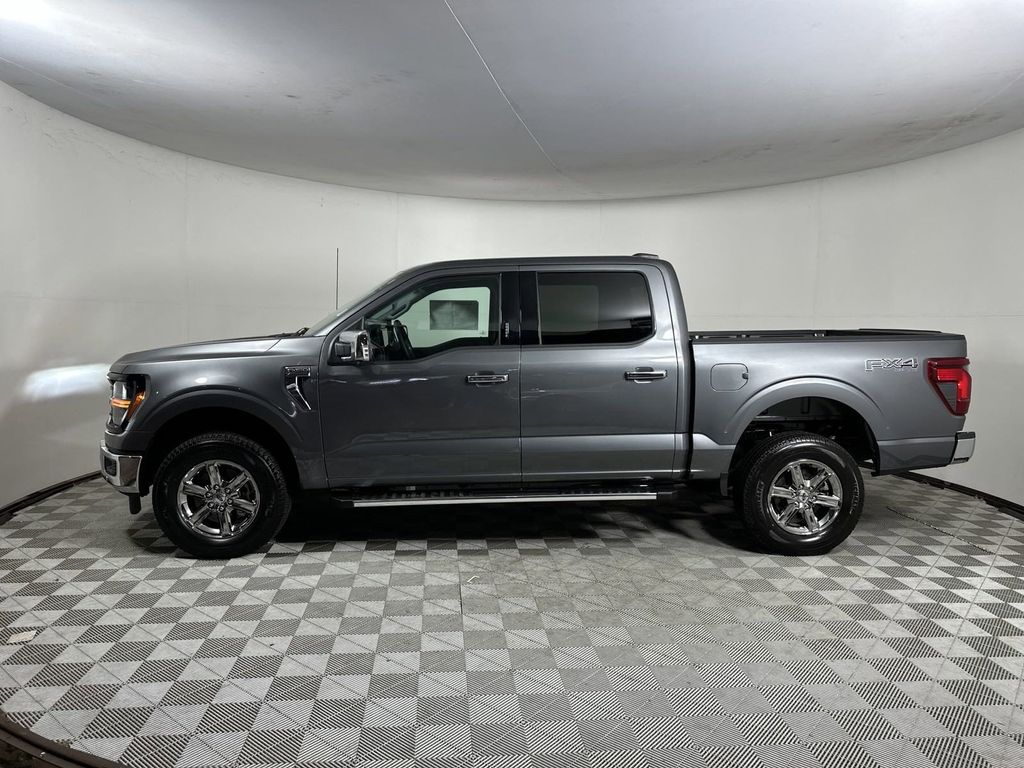 2024 Ford F-150 XLT 4