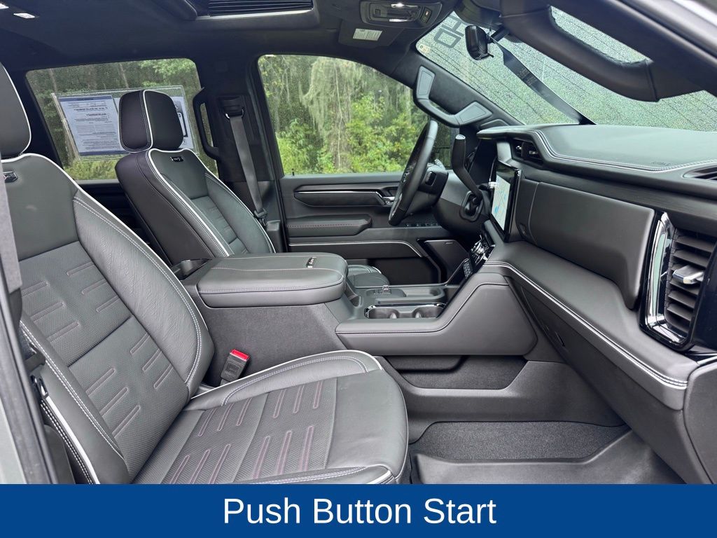 2025 GMC Sierra 2500HD 4WD Crew Cab Standard Bed AT4X