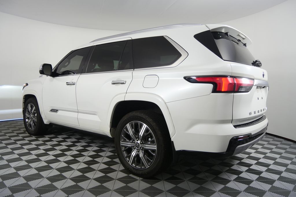 Thumbnail: 2023 Toyota Sequoia - 5