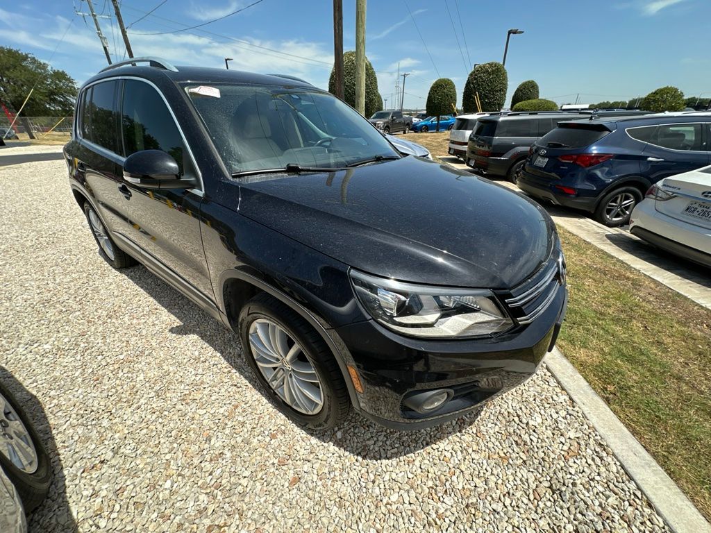 Thumbnail: 2016 Volkswagen Tiguan - 8