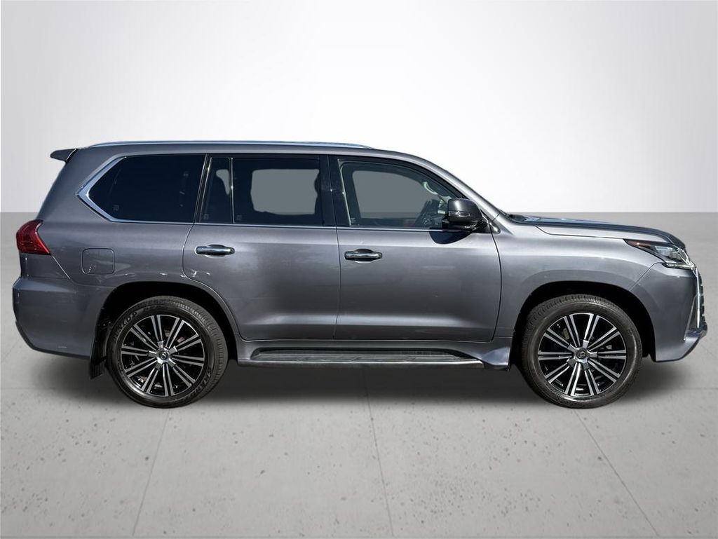 2019 Lexus LX 570