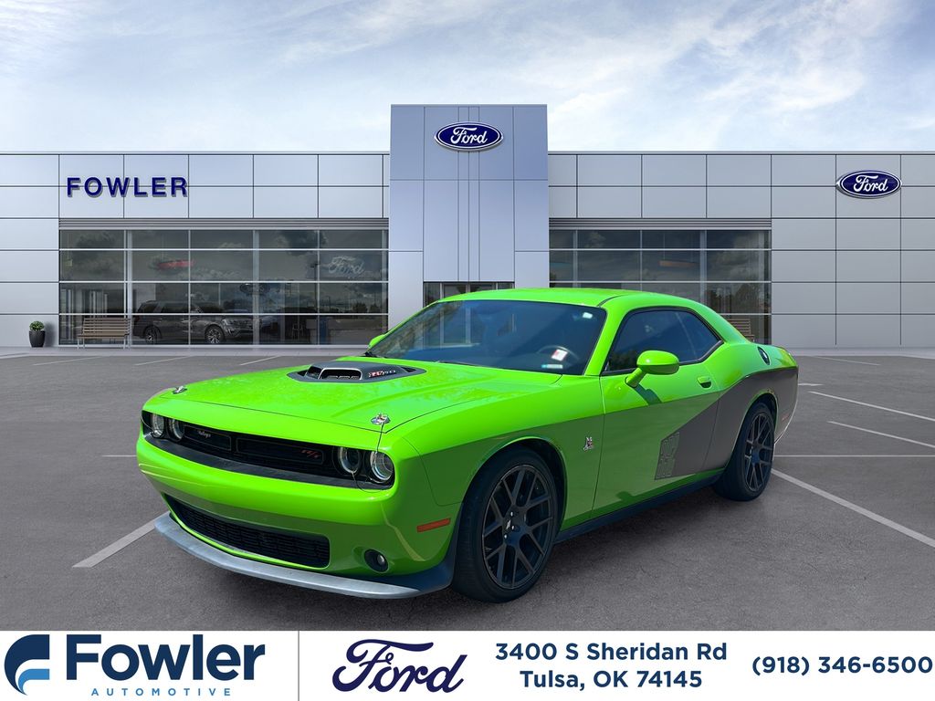 2017 Dodge Challenger R/T Scat Pack RWD