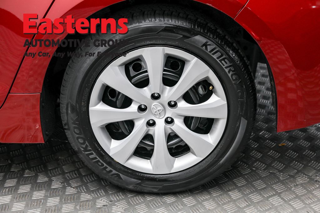 2024 Toyota Corolla LE - Photo 8