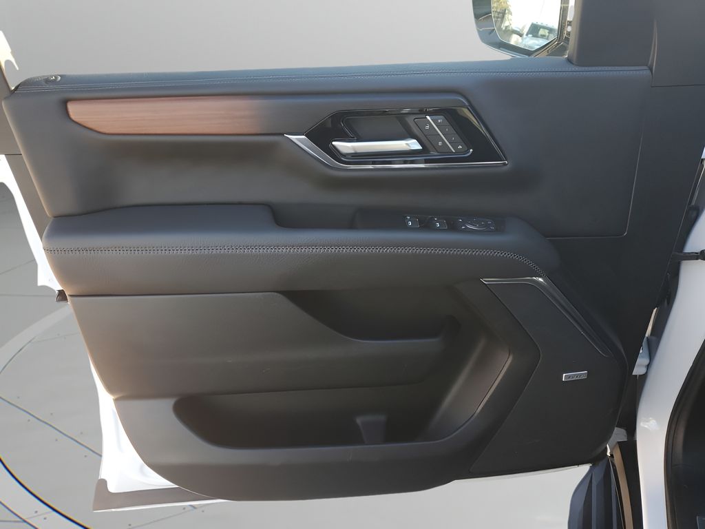 Used Car 2025 Gmc Yukon  Denali For Sale Under $80,000 In Austin, Texas